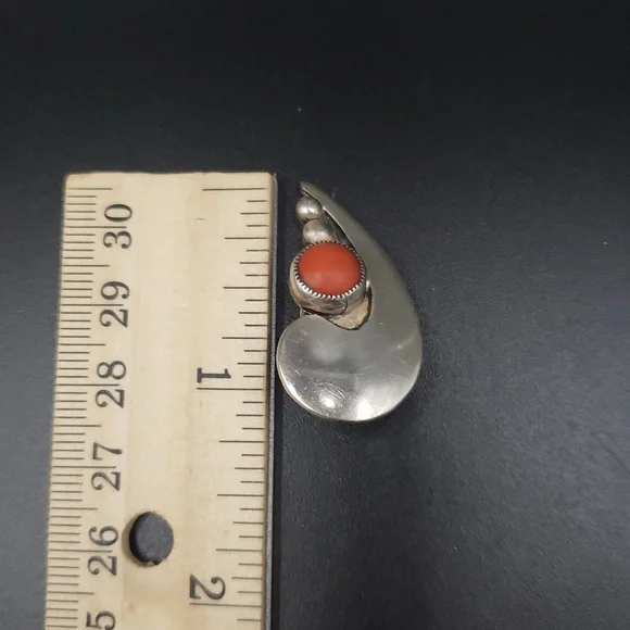 Vintage Sterling Silver Earrings with Red Stone Cabochons - Picture 2 of 4